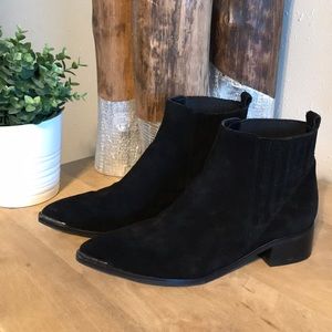 Marc Fisher LTD Yommi Chelsea Bootie